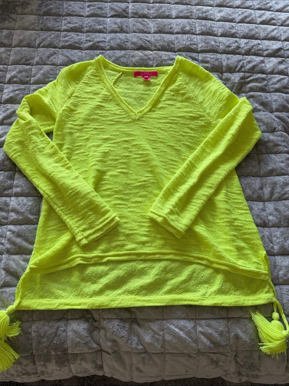 Worn 1 time Lilly Pulitzer Neon Yellow V‑Neck Lightweight Sweater with Tassels